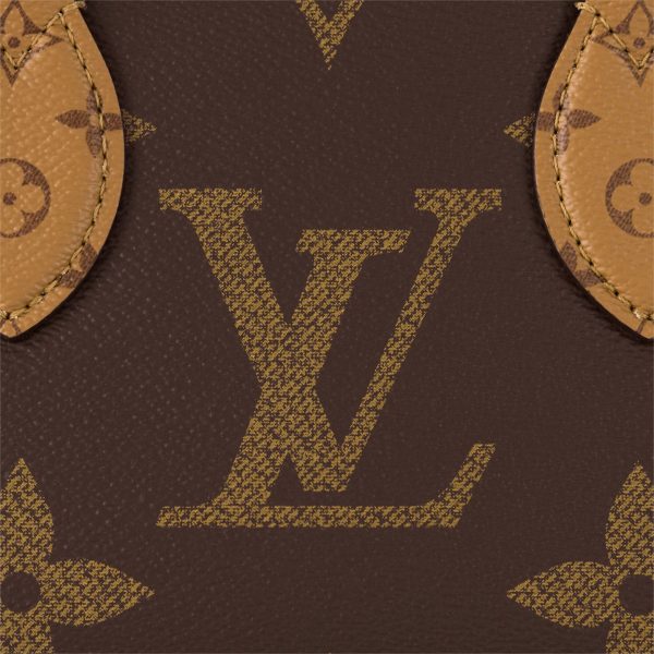 Louis Vuitton M46653 OnTheGo East West