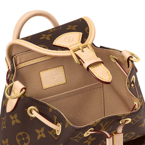 Louis Vuitton Monogram M46932 Excursion PM