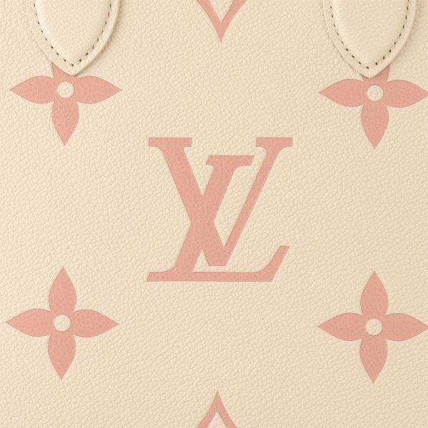 Louis Vuitton OnTheGo MM M21575 Crème Rose Trianon