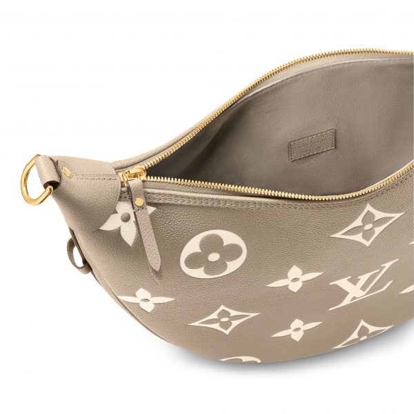 Louis Vuitton M46738 Loop Hobo Dove Gray Cream