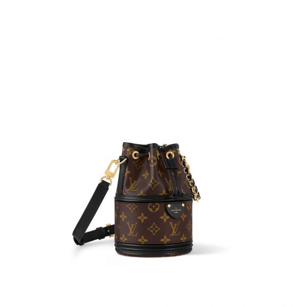 Louis Vuitton Canoé M83480 Monogram