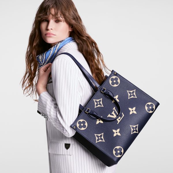 Louis Vuitton M47084 OnTheGo MM Navy Blue/Cream