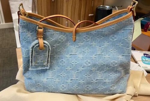 Louis Vuitton M11462 CarryAll PM Sky Blue Denim photo review