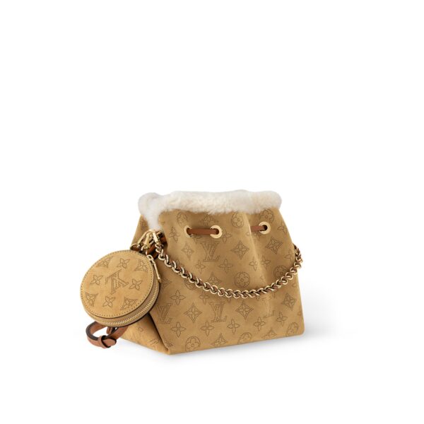 Louis Vuitton LV Ski M11839 Bella Mahina Suede Beige