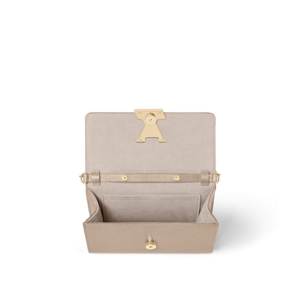 Louis Vuitton M12789 Pochette Louise Champagne