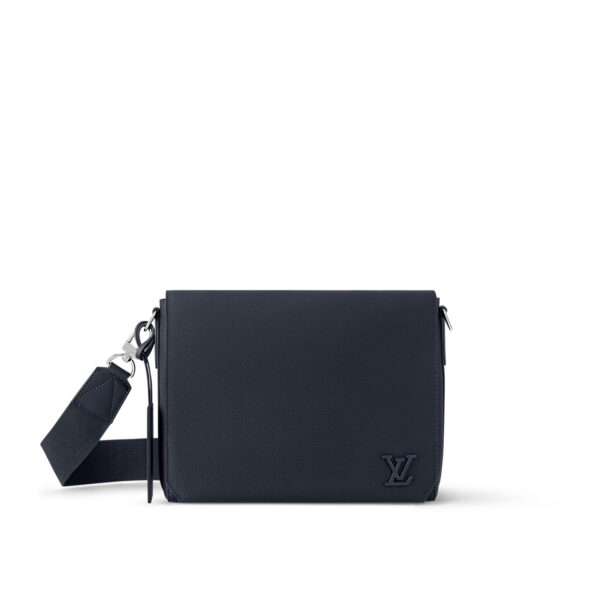 Louis Vuitton M11599 Takeoff Messenger MM Encre